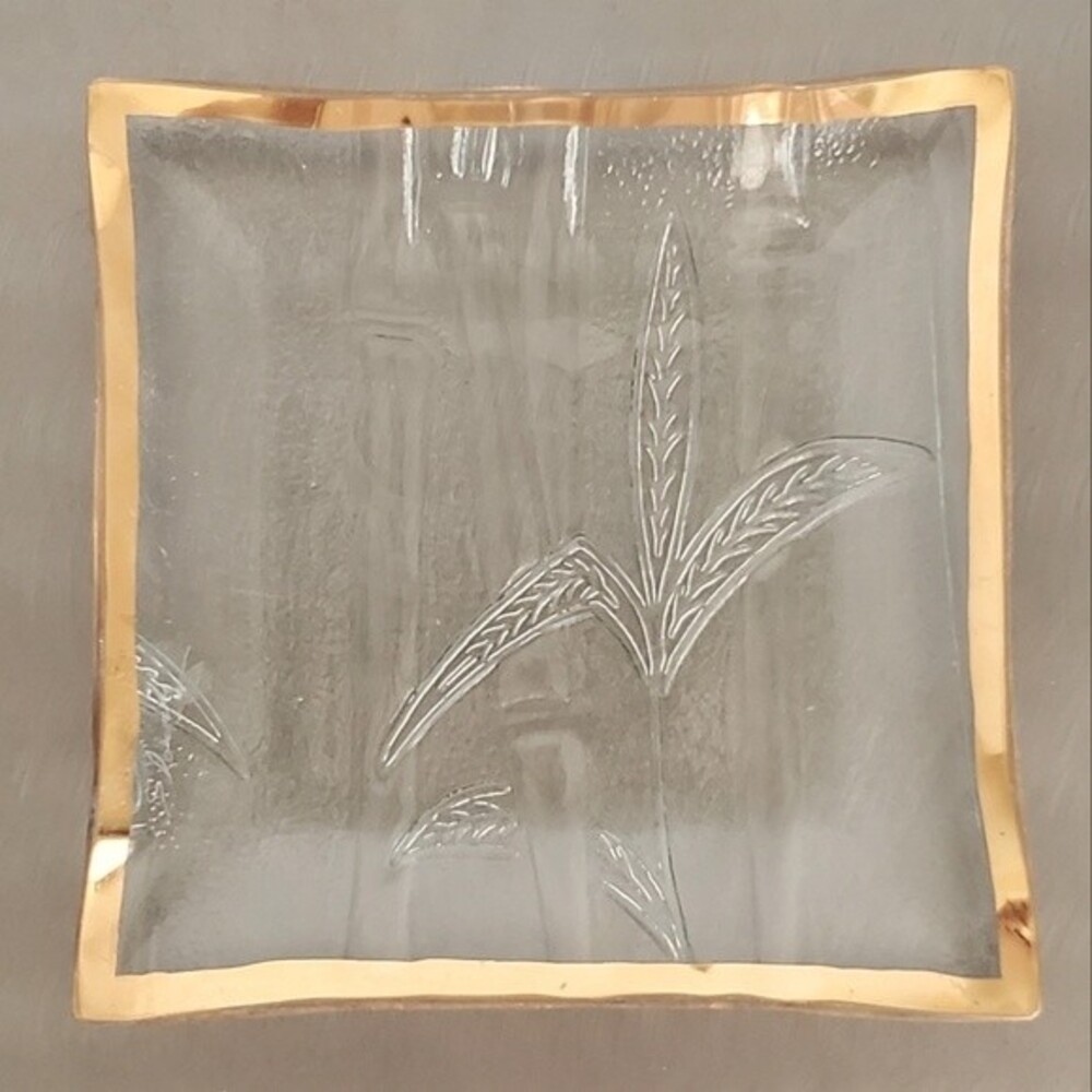 Vintage Mid Century Bamboo Gold Trimmed Art Glass Trinket Dish Plate - Signed